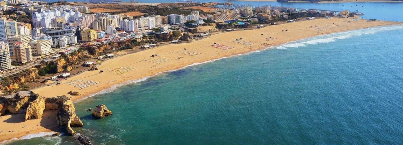 Algarve reeleito "Melhor Destino de Praia da Europa" em 2020
