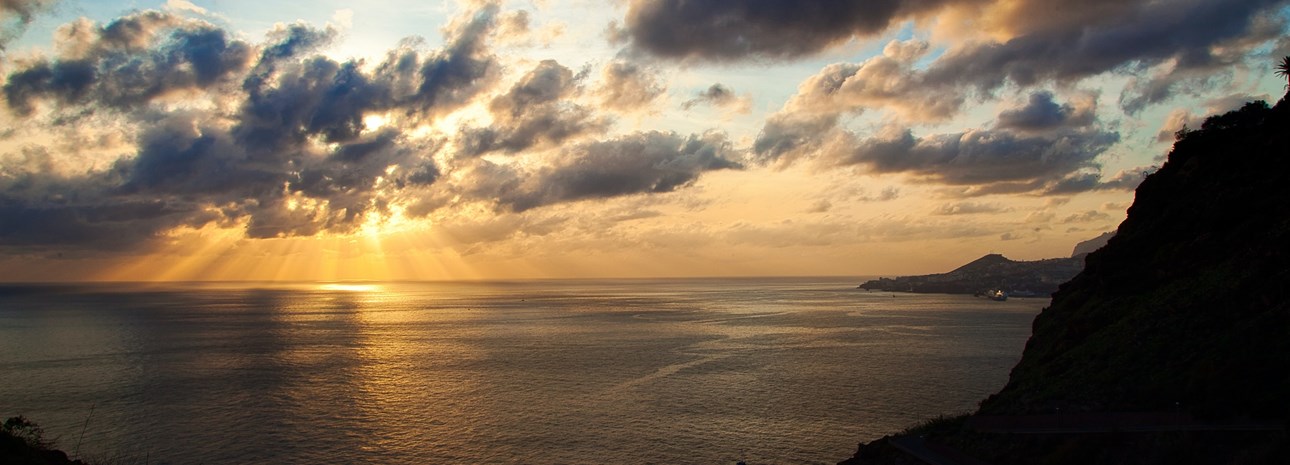 Madeira: uma ilha no Mundo com o Mundo cá dentro