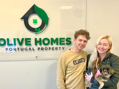 Ellis, Emily and Puppy - Olive Homes