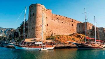 Kyrenia's historischer Hafen und Burg