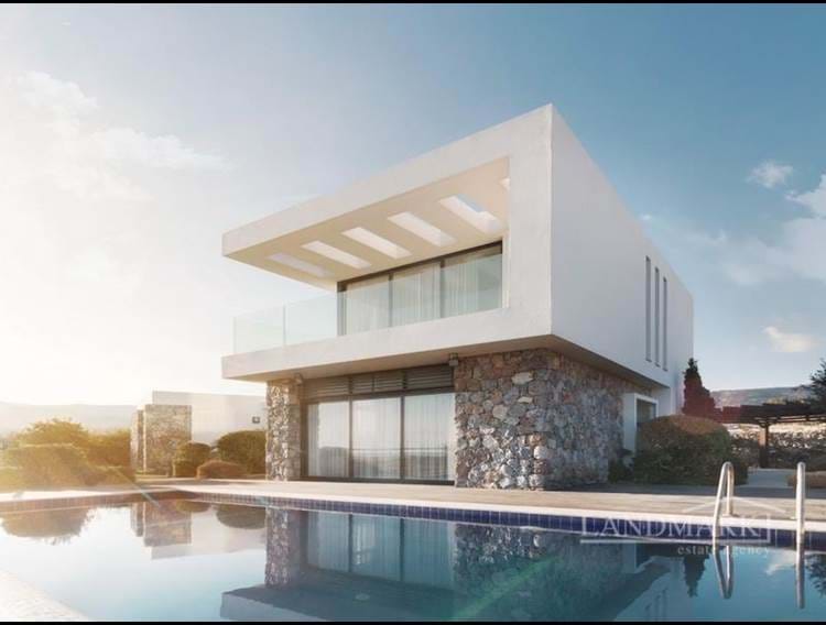 3-bedroom contemporary villas +  8m x 4m swimming pool + kitchen appliances + underfloor gas fired central heating + granite worktops + air conditioning + walking distance to the sea