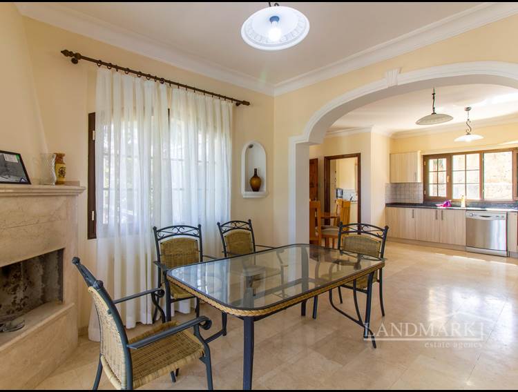 4 bedroom LUXURY villa + 13.7m x 5m pool + fully furnished + marble flooring + central heating + air conditioning + Title deed in the owner’s name, VAT paid 