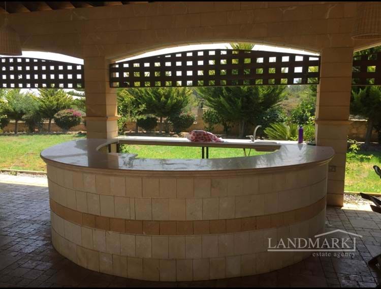 4/5 bedroom LUXURY villa + spacious plot size + fully furnished + swimming pool + staff house + privacy