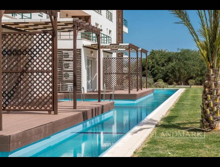 Studio återförsäljning lägenhet + gemensam pool + SPA centrum + sandstrand + Pre-74 turkiska lagfart