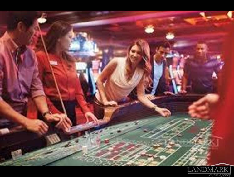Satılık lüks 5 yıldızlı otel & casino