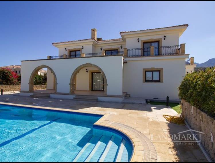 Luxury seafront Villa with pool with access to beach. Title deeds in owner’s name, VAT paid