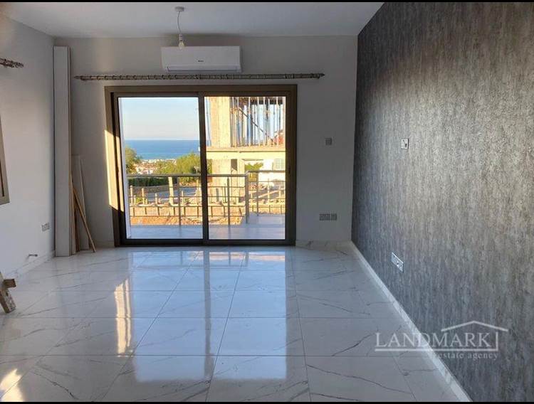3 bedroom brand new villas + fitted kitchen and wardrobes + roof terrace + stunning views to the sea and mountains
