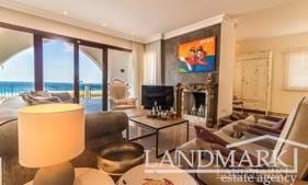 Atemberaubende Villa mit 4 Schlafzimmern + direkt am Meer + Privatstrand + flexibler Zahlungsplan + Annehmlichkeiten der Website