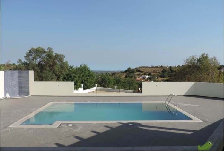 Modern beautiful detached villa on 2 floors, at the end of construction . Sold as seen.
