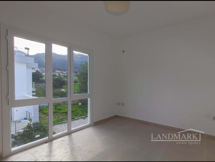 5 bedroom villa with views + Title deed in the owner’s name + VAT paid