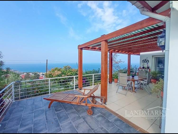 3 bedroom resale villa + fully furnished + magnificent sea and mountain views