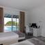 Luxuriöse Villa mit 4 Schlafzimmern + privatem Pool + Panoramablick auf das Meer und die Berge + (separater, in sich geschlossener Anbau)