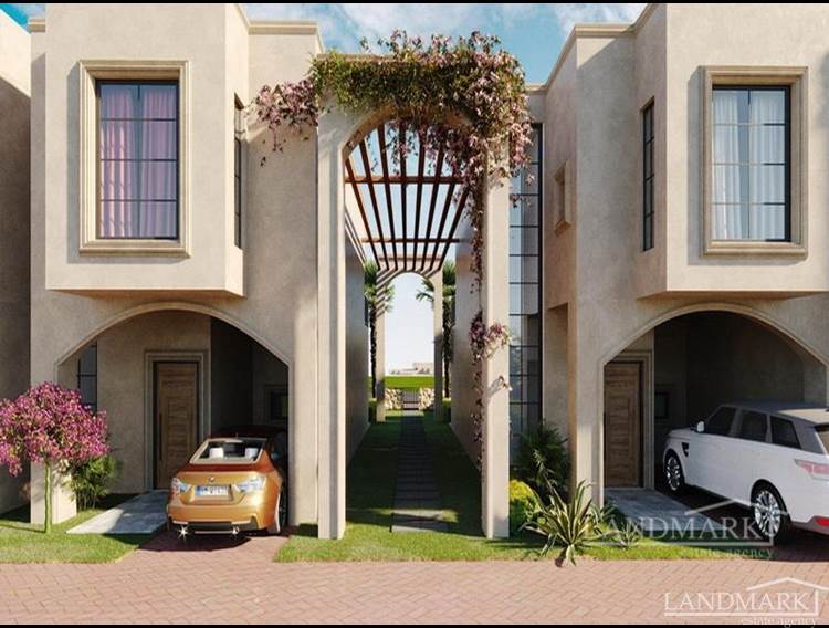 Off-plan 3 bedroom townhouses in a great area + communal pool + option of a payment plan