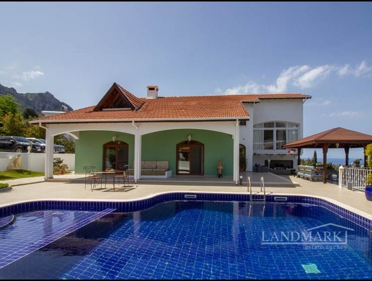 3–5-bedroom luxury villa + shaped swimming pool + fully furnished + central heating + sea and mountain views  + Title deed in the owner’s name VAT paid