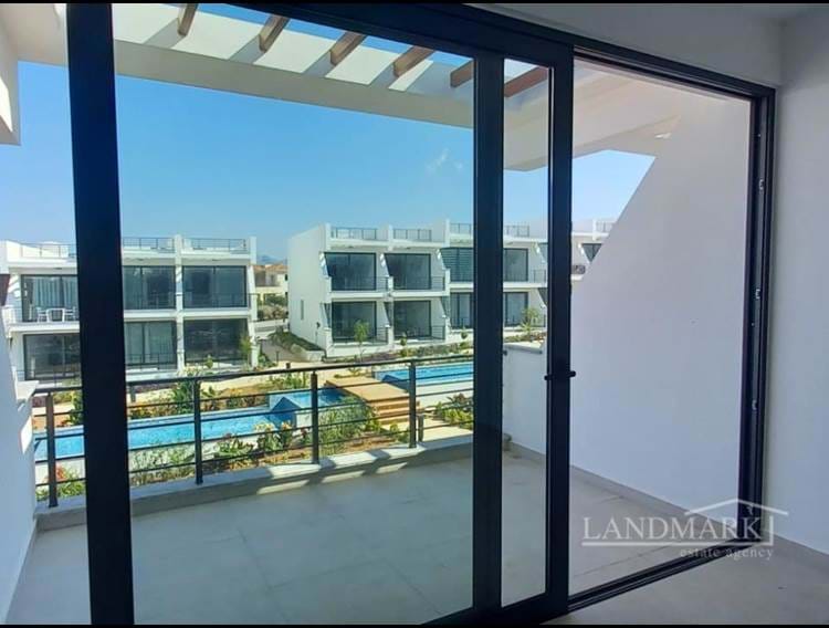 شقة استوديو بنتهاوس جديدة + مسبح مشترك + بار مسبح + مسافة قريبة من الشاطئ