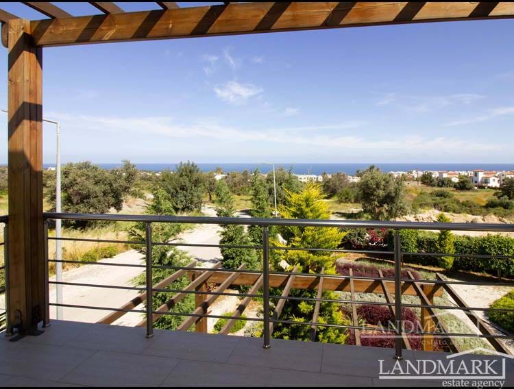 1 bedroom resale villa + communal swimming pool + central heating infrastructure + sea and mountains views 
